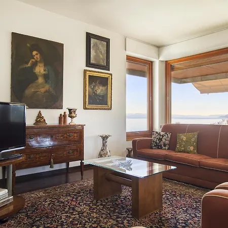 Domodossola Sleeps 6 Pool Wifi ヴェルバーニア
