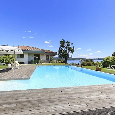 Domodossola Sleeps 6 Pool Wifi ヴィラ ヴェルバーニア