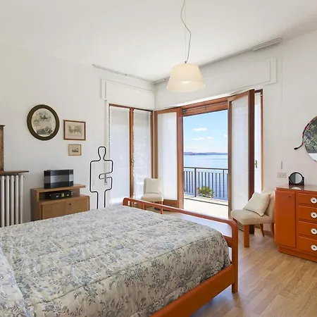 Domodossola Sleeps 6 Pool Wifi ヴィラ