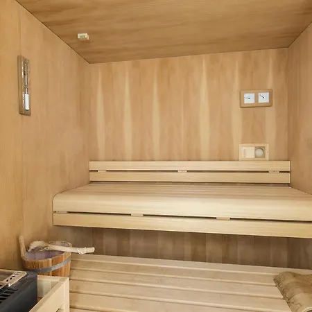 Domodossola Sleeps 6 Pool Wifi ヴィラ ヴェルバーニア